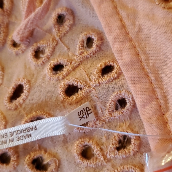Free People Sea of love BOHO eyelet top tunic blouse peach long sleeves  XS 2 4 - Picture 6 of 8